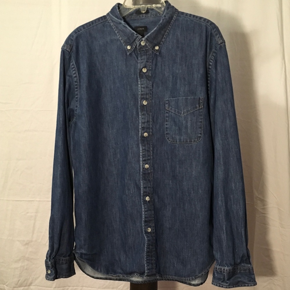 JCrew Mens buttondown denim shirt- XL-EUC⭐️